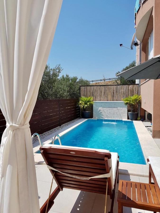 Apartmani Ana Kaštela Extérieur photo