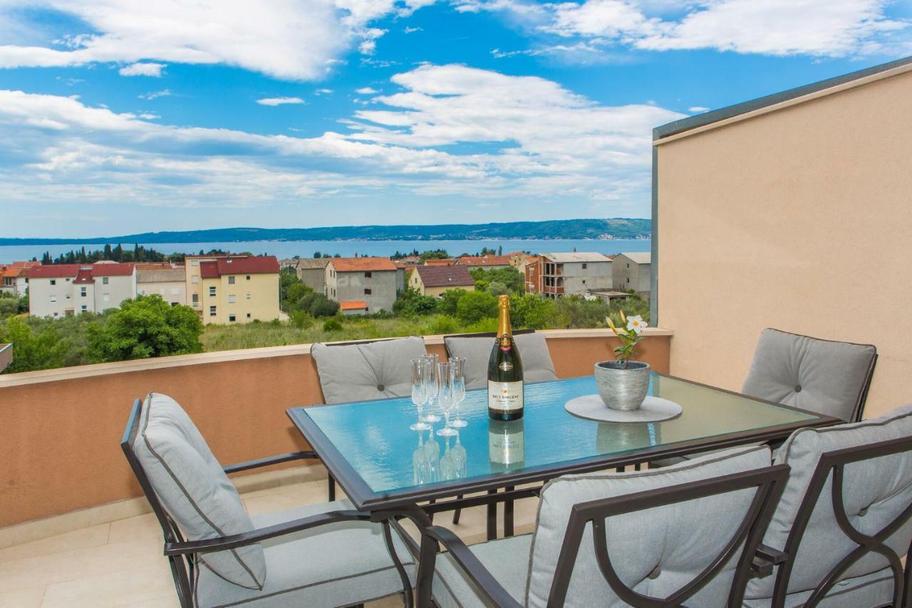 Apartmani Ana Kaštela Extérieur photo