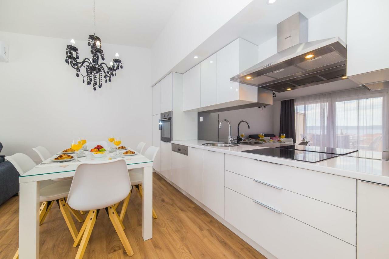 Apartmani Ana Kaštela Extérieur photo